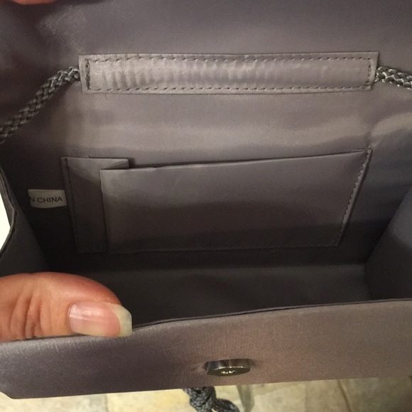 Super cute brand new silver clutch with strap. - Picture 4 of 5